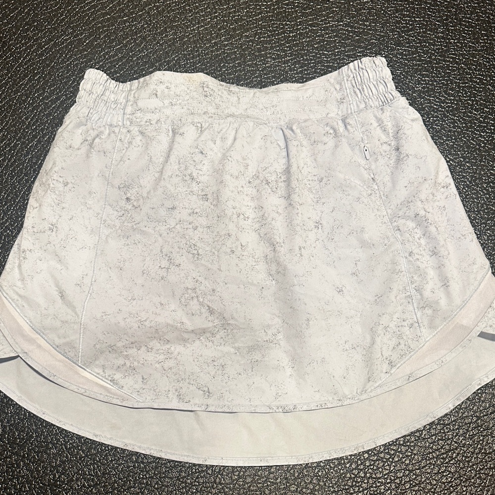 lululemon athletica Asymmetrical Skirt in Light Gray